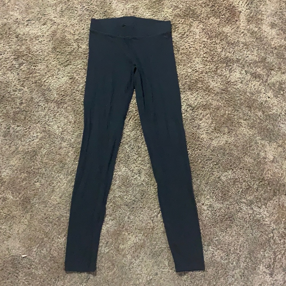 PINK yoga leggings